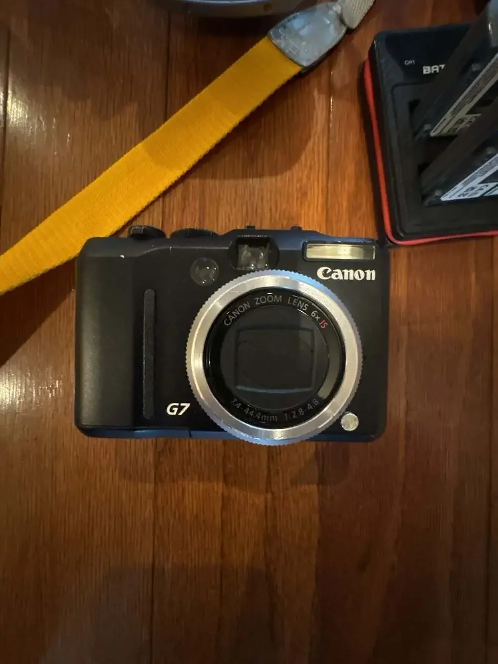 Canon PowerShot G7 Digital Camera with WP-DC11 Waterproof Case and Accessories